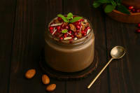 Chocolate nutty dates pudding