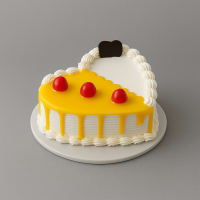 Pineapplee heart cake