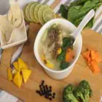 Veg sour & pepper wonton soup