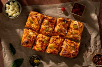 Detroit Peri Peri Chicken Pizza