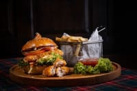 Hawain Chicken Burger - DYN