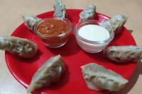 Chicken Steamed Momos [8 Pieces, 1 Plate]