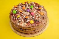 Red Velvet Waffle Cake [Triple Layer]