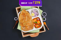 Paneer Kadhai Paratha Lunchbox