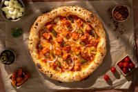 Mozambique Peri Peri Chicken Pizza