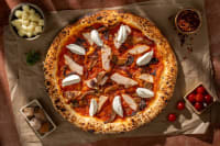 Italian Pizza Marinara With Smoked Chicken & Goat Cheese
