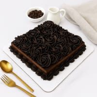 Signature Lemaire Black Velvet Celebration Cake