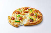 Chicken Tikka Pizza (Serves 1)