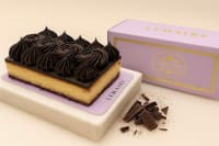 Signature Lemaire Black Velvet Cheesecake Pastry