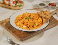 Paneer Makhni Indi Pasta [Makhni Sauce]