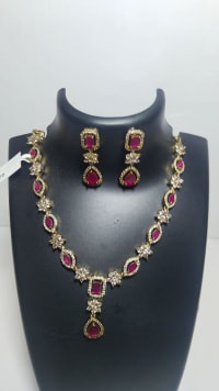 Ruby and Diamond Necklace Set in Gold