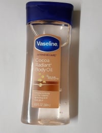 Luxurious Hydration Vaseline Intensive Care Cocoa Radiant Body Oil with Pure Cocoa Butter Gel Oil – Deep Moisture & Glowing Skin