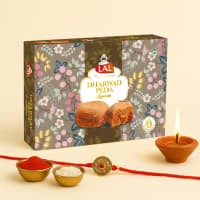 Lal Sweets Dharwad Peda 400 g (Pack of 1) || Made with Milk Solids and Special Pure Desi Ghee || Delicious and Soft Indian Sweet