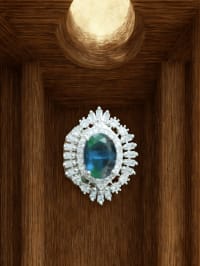 Elegant Gemstone Ring