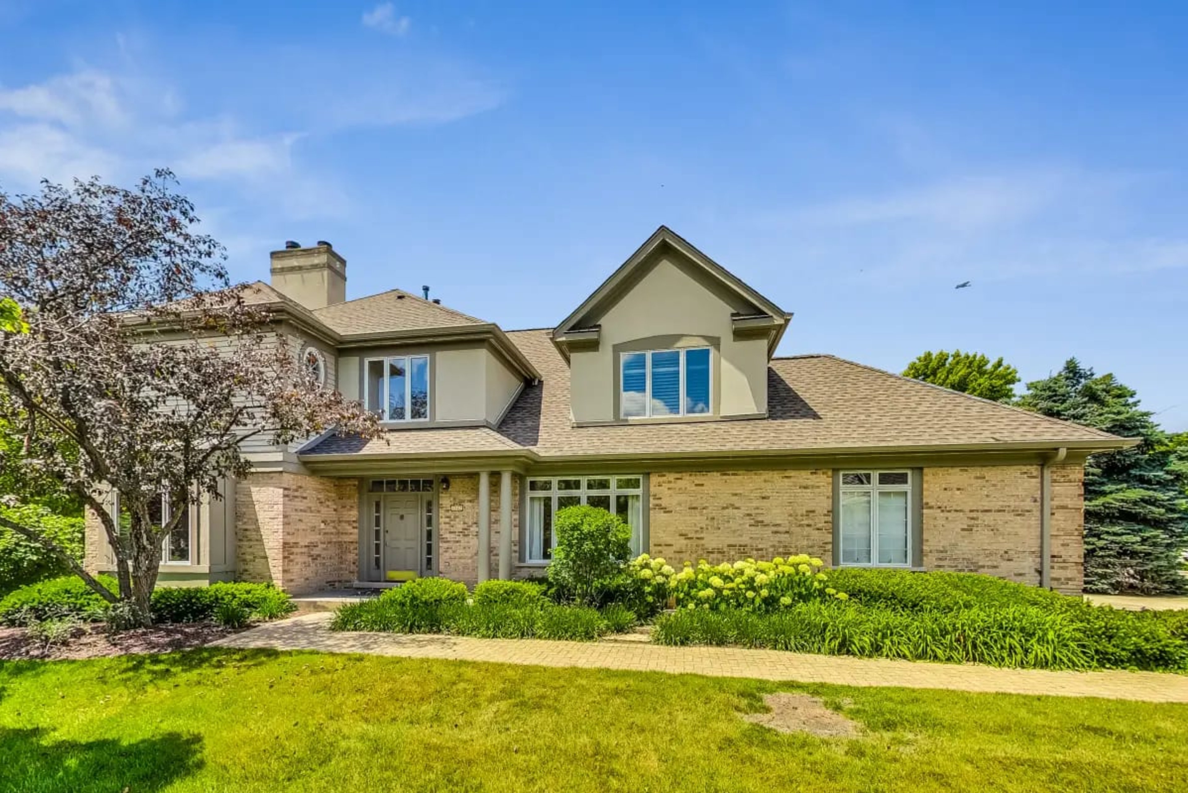 2527 Stonebridge Ln Northbrook Il