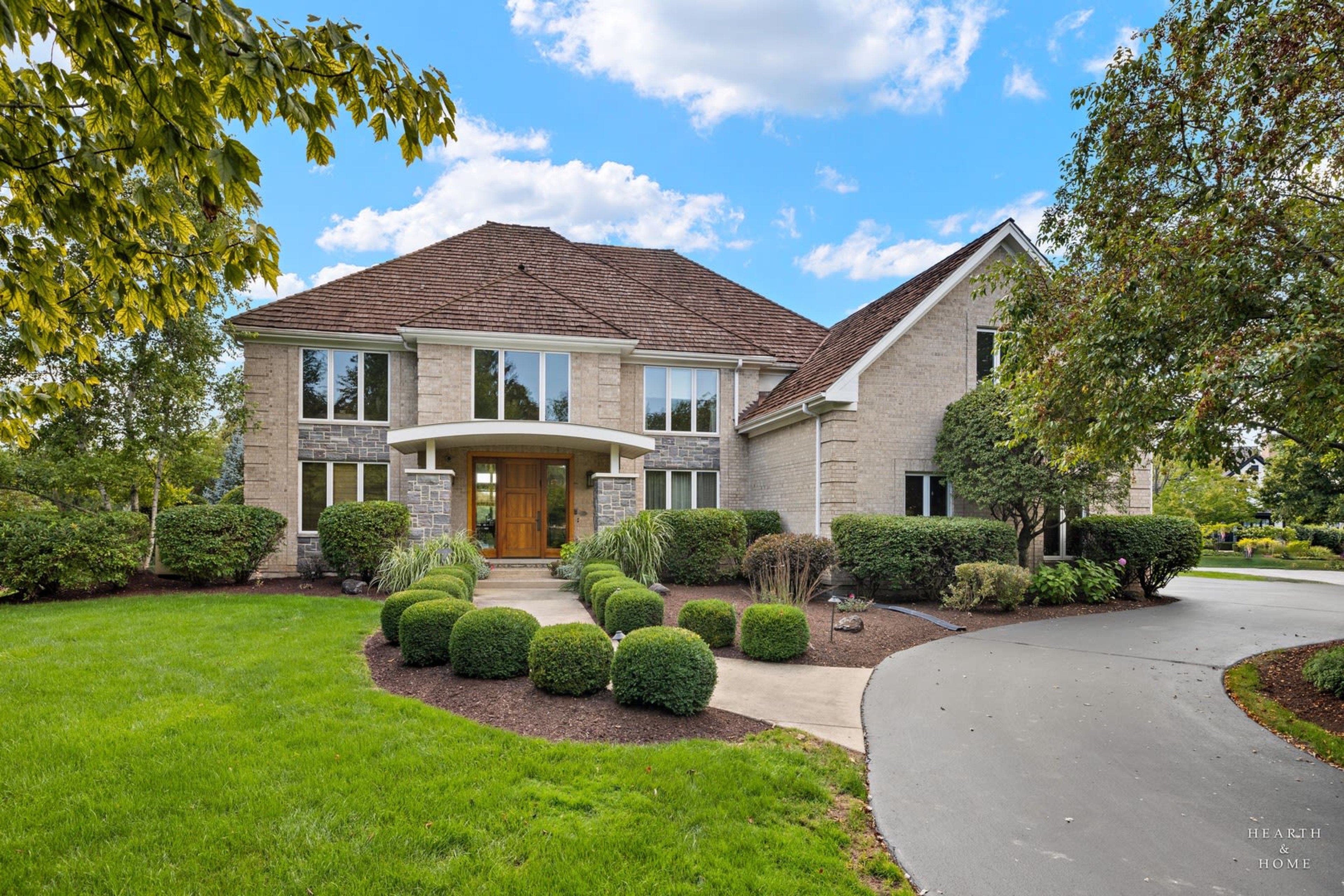 5255 DANBURY, Long Grove — sold