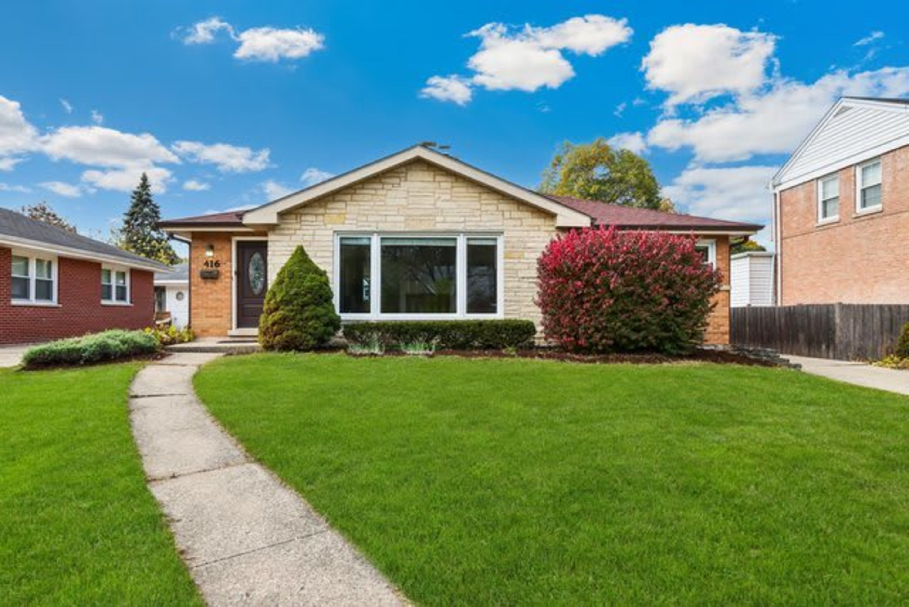 416 Eastwood