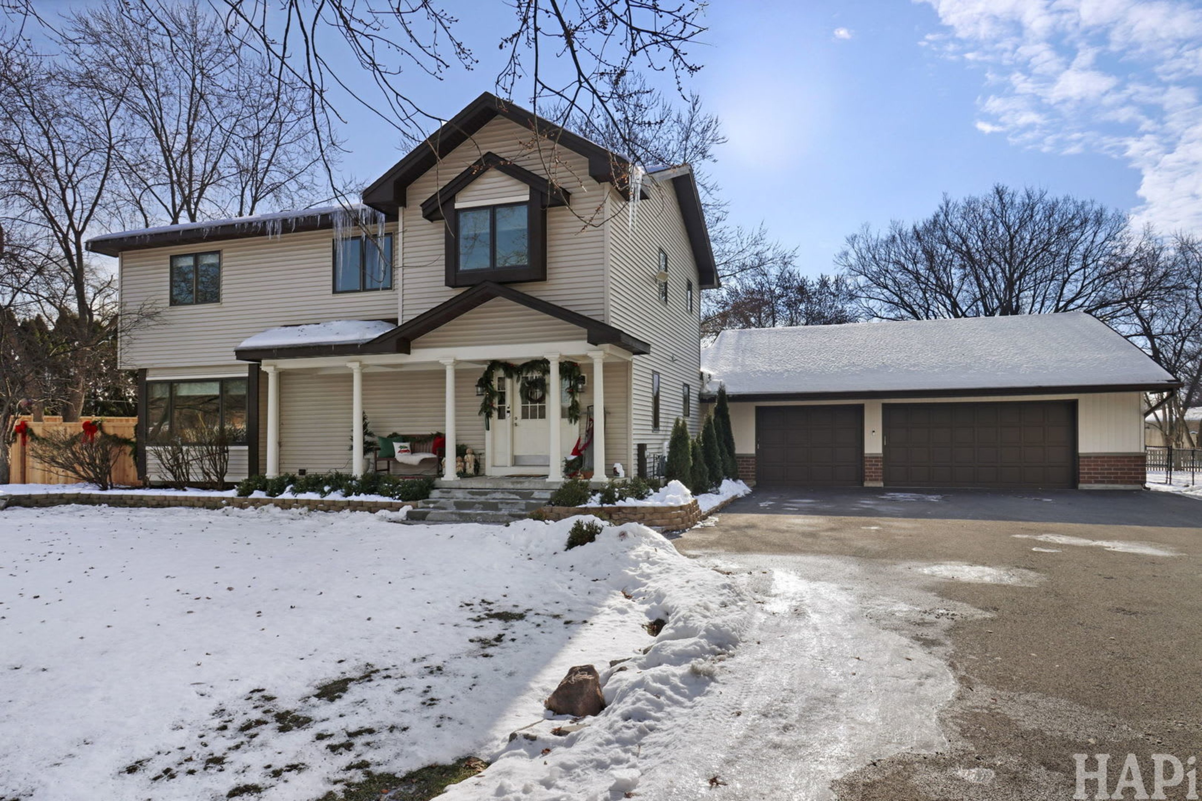 15043 Buckley, Libertyville — sold