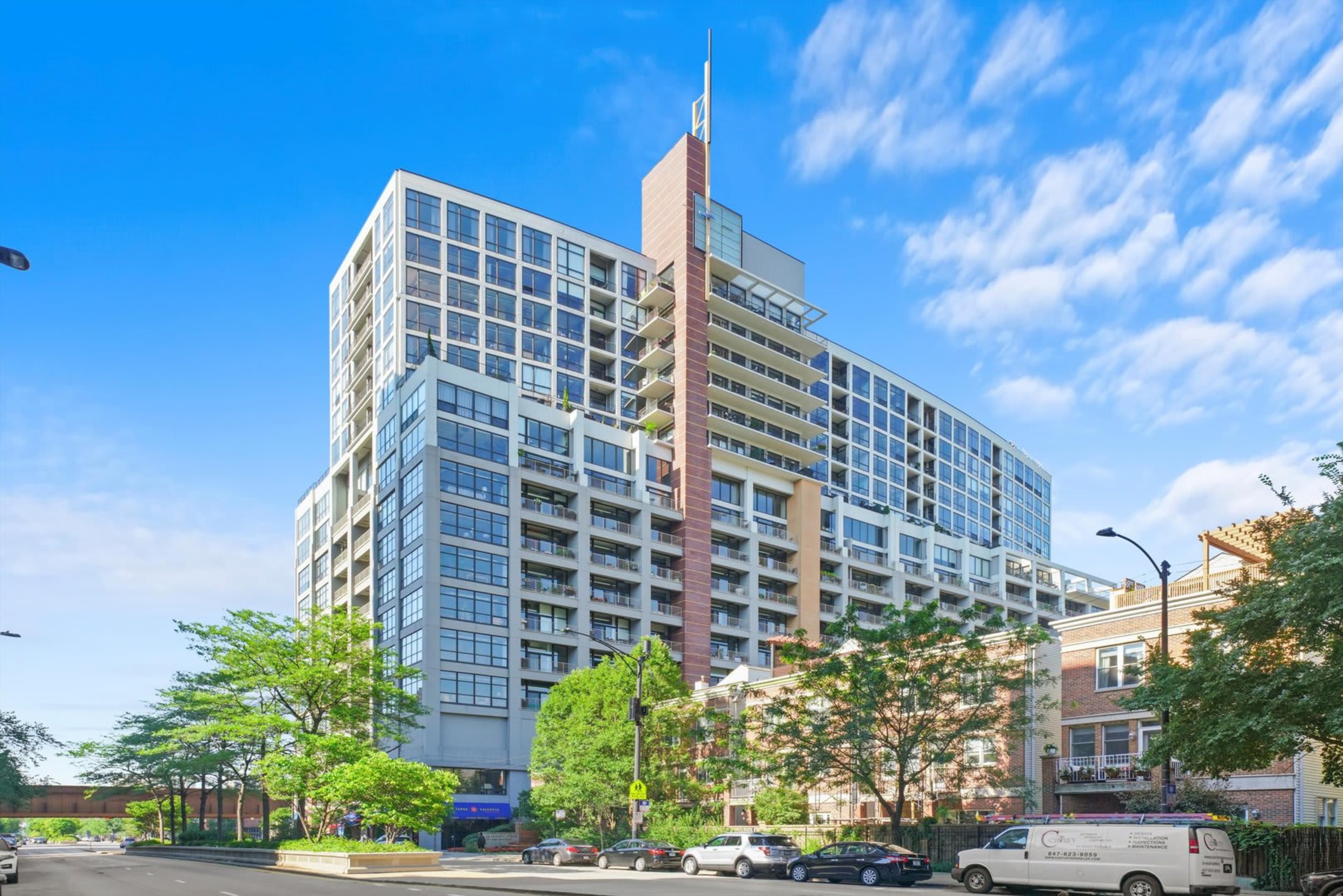 1530 State, Chicago — sold
