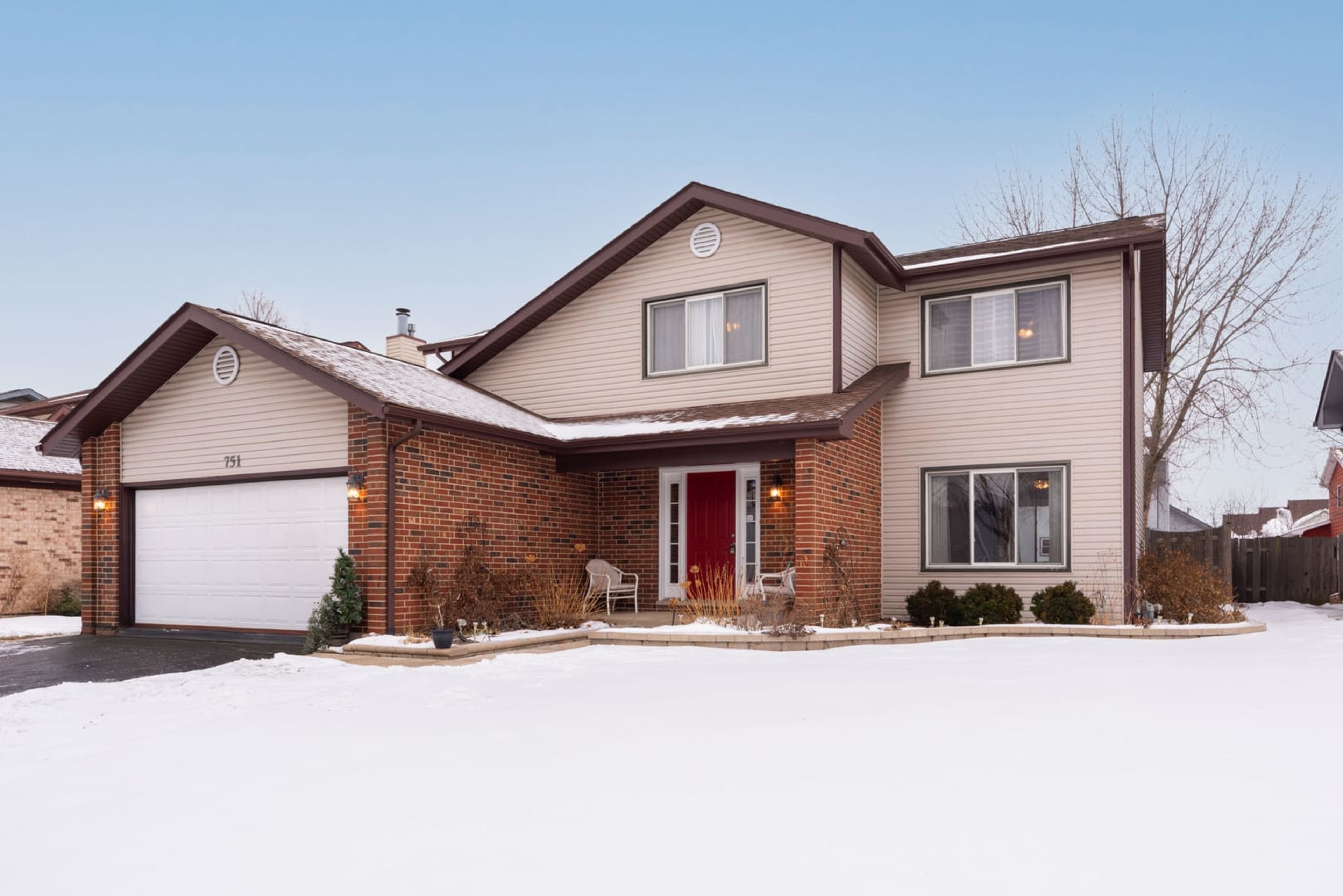 751 Garth