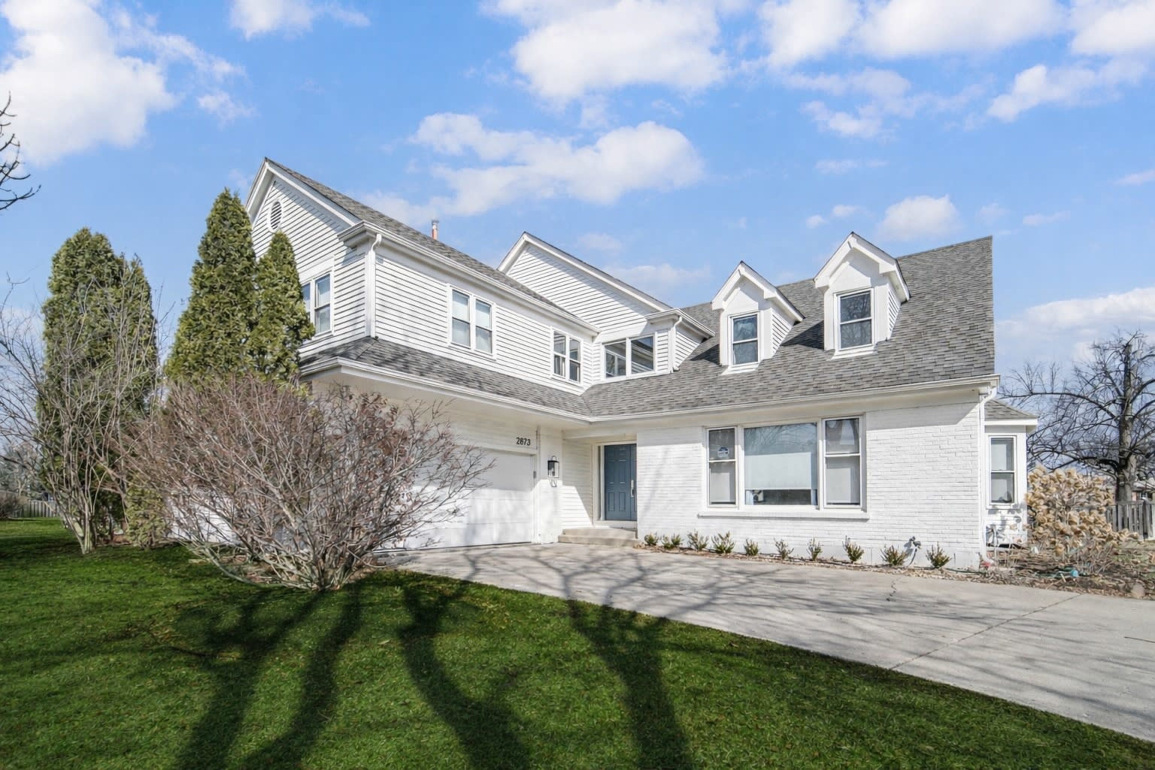 2873 Whispering Oaks, Buffalo Grove