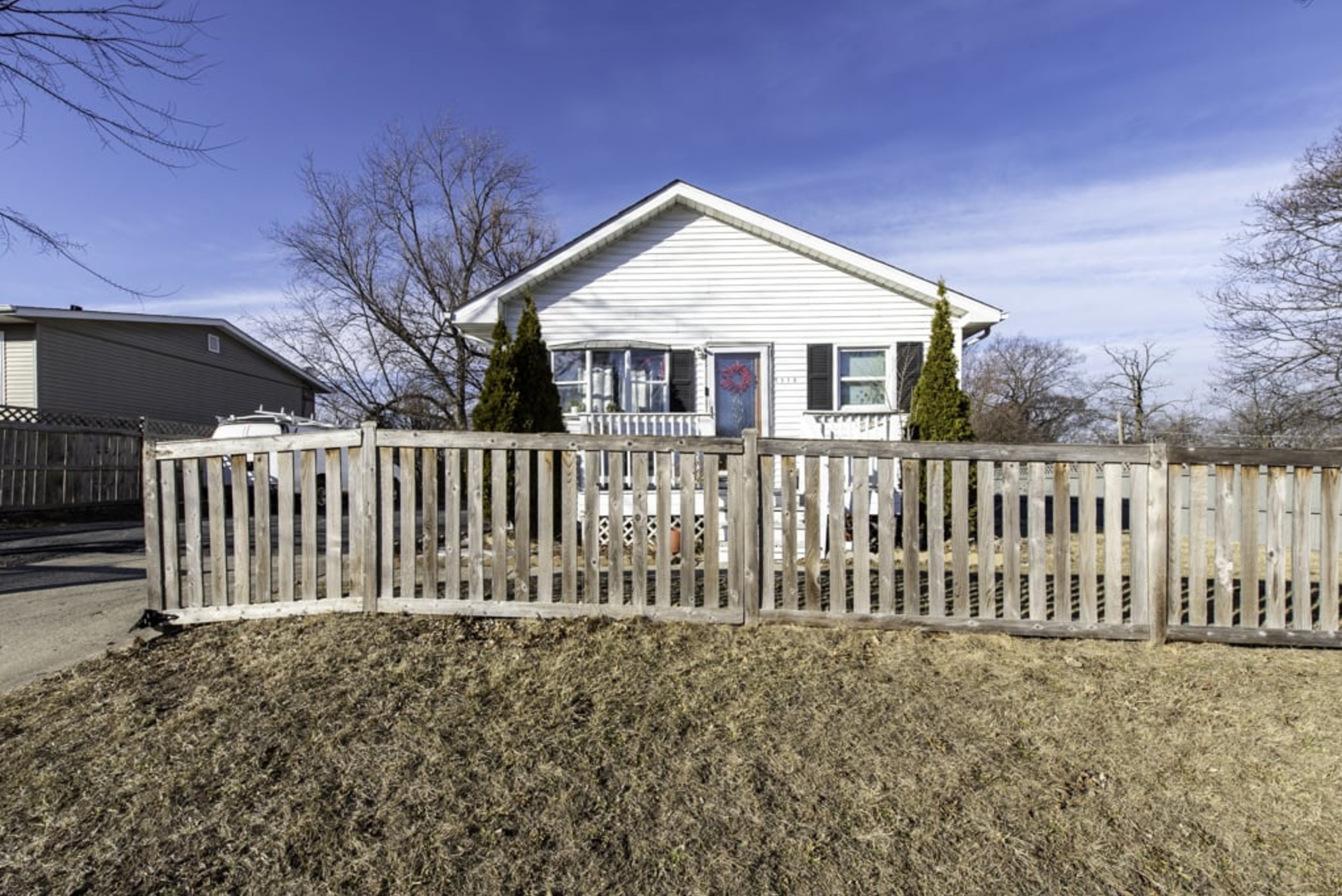 2310 24th, North Chicago