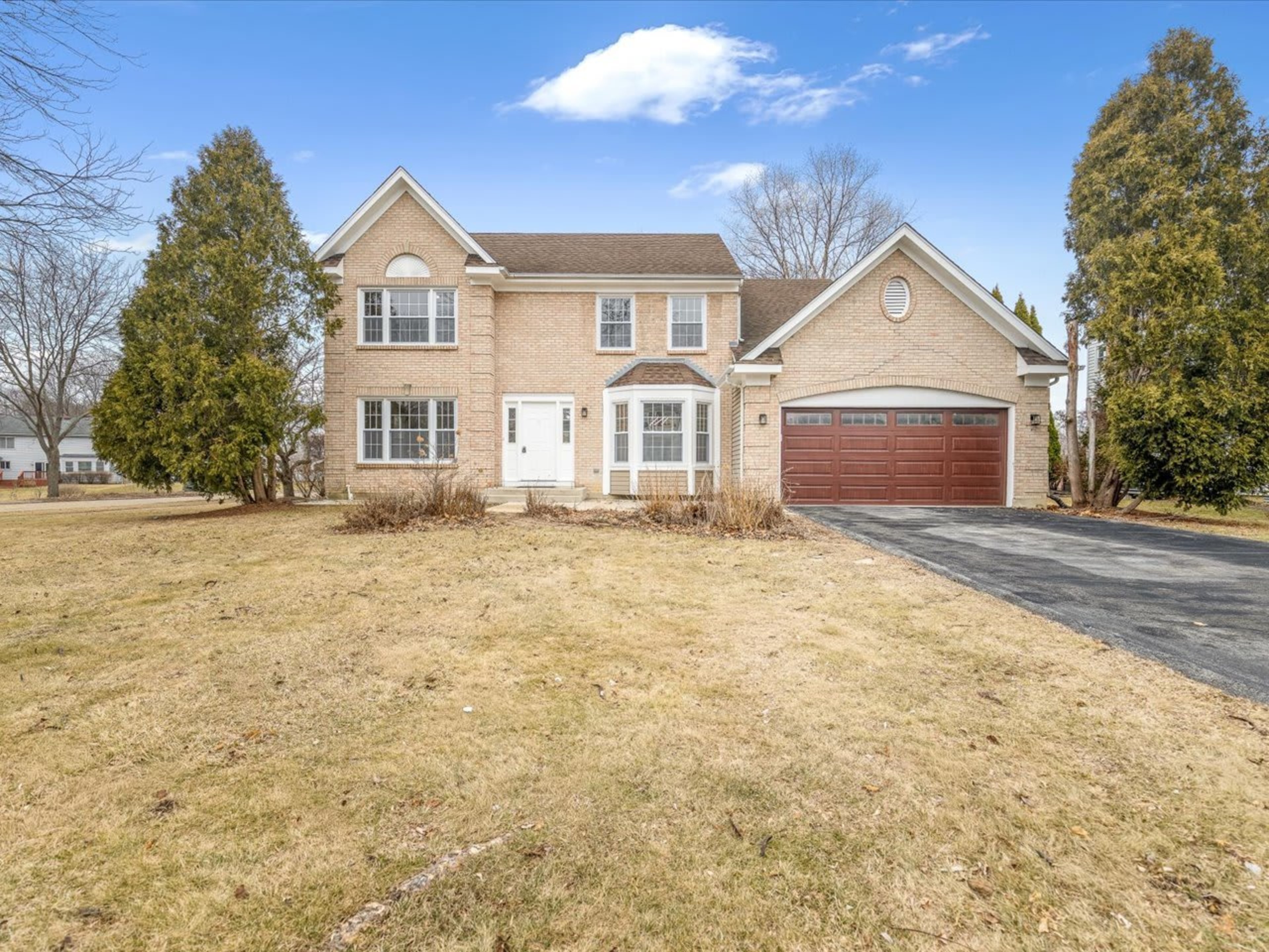 256 Hill N Dale, Gurnee