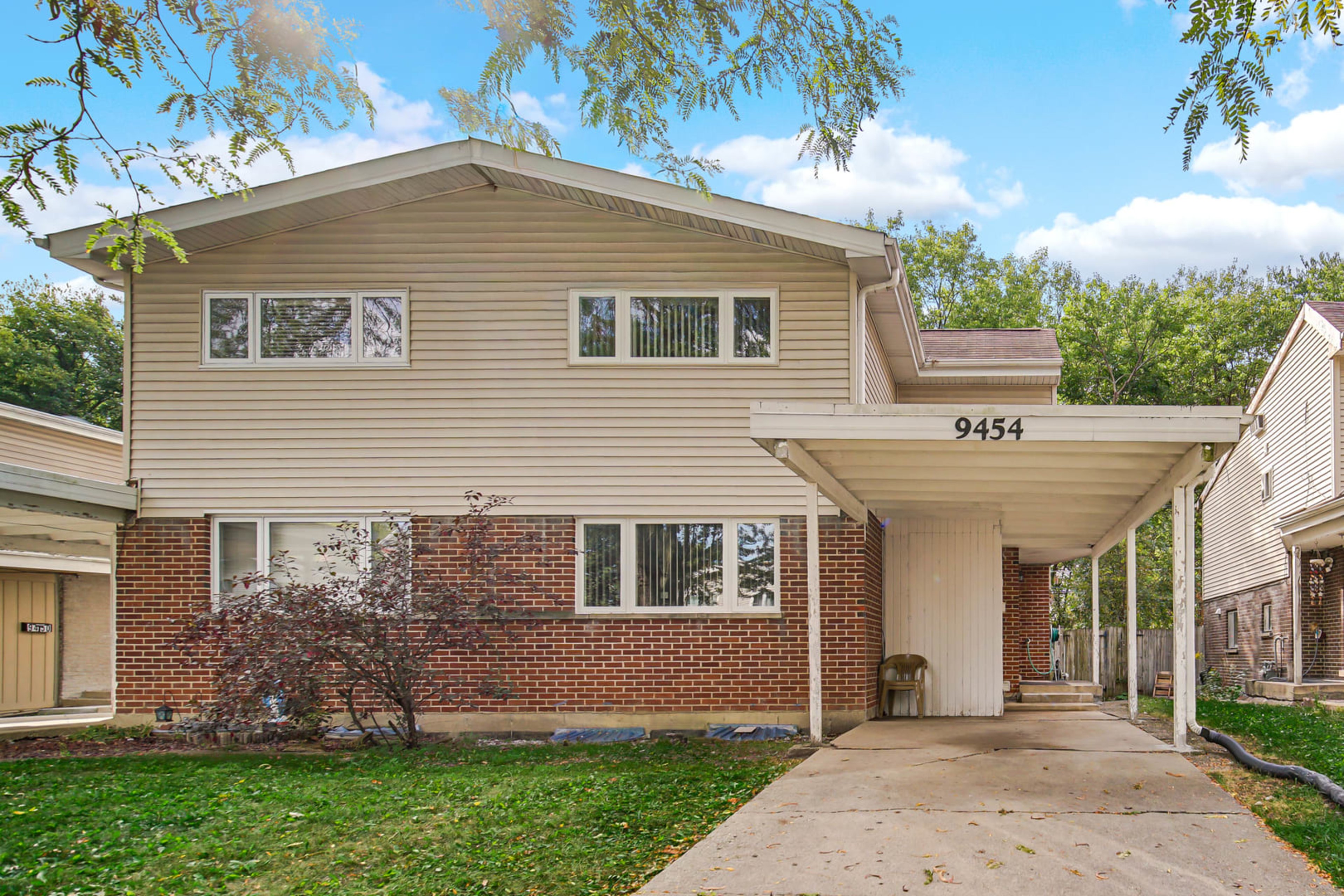 9454 Meadow Lane