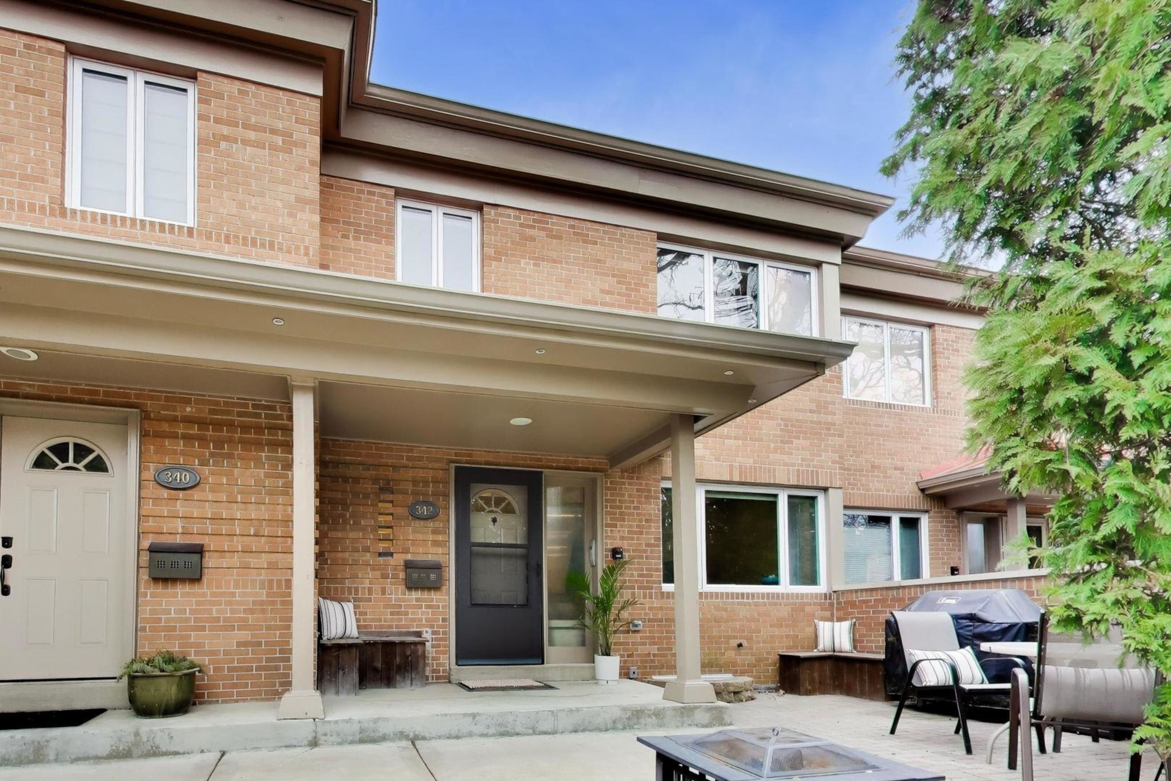 342 Park Avenue, Highland Park — sold