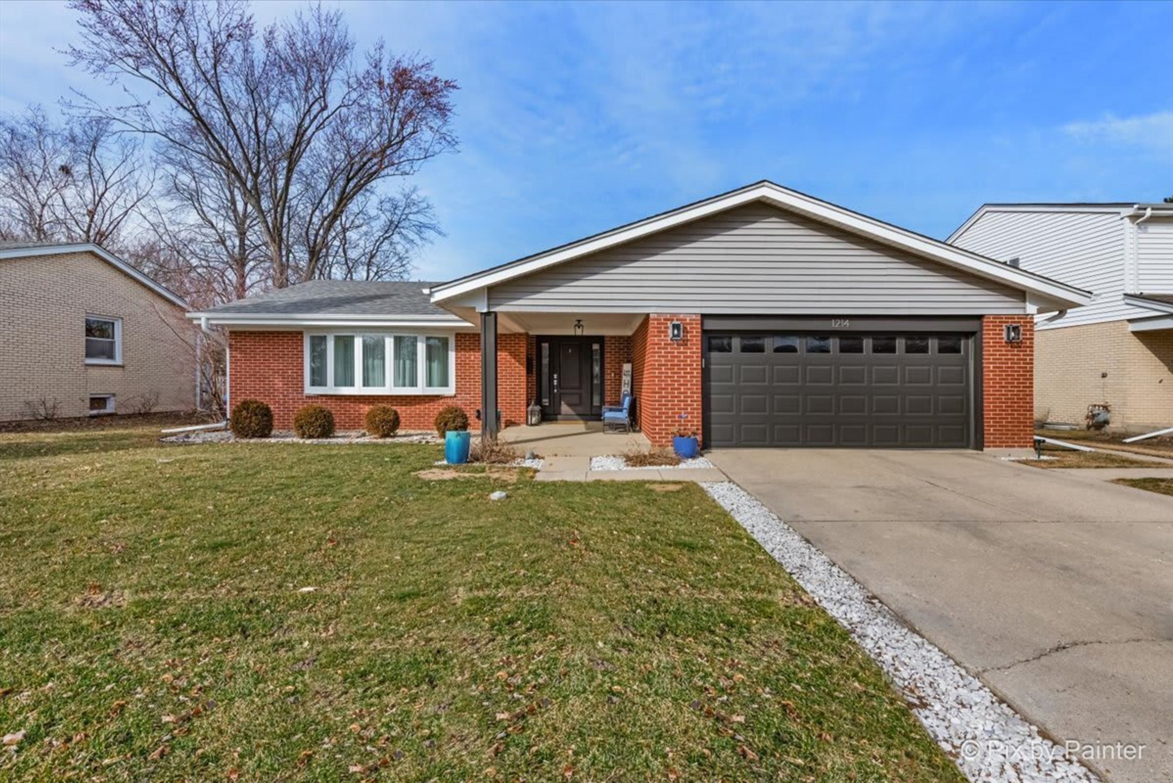 1214 Suffield Drive, Arlington Heights
