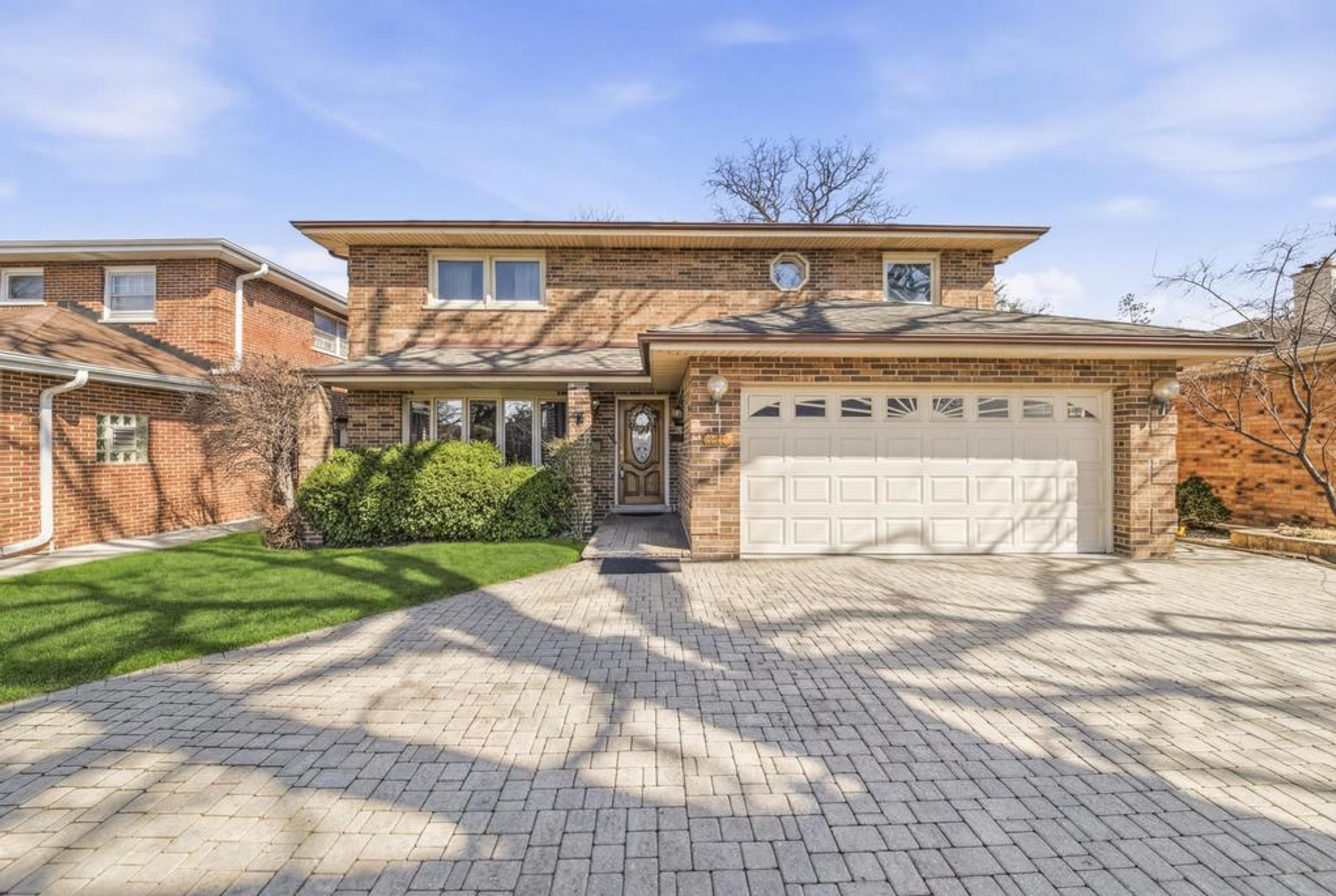 313 Dee Road, Park Ridge