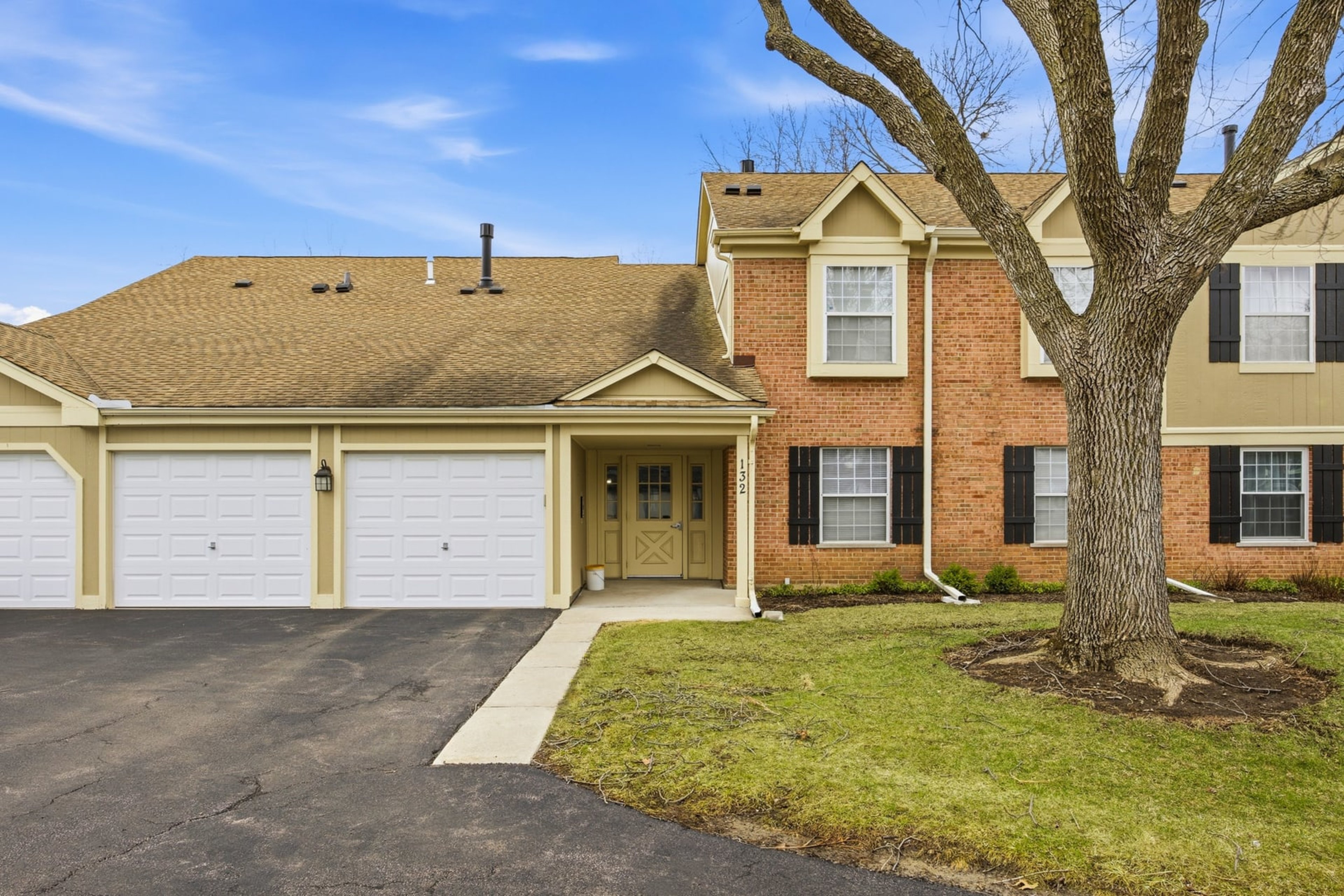 132 Wolcott Court, Schaumburg