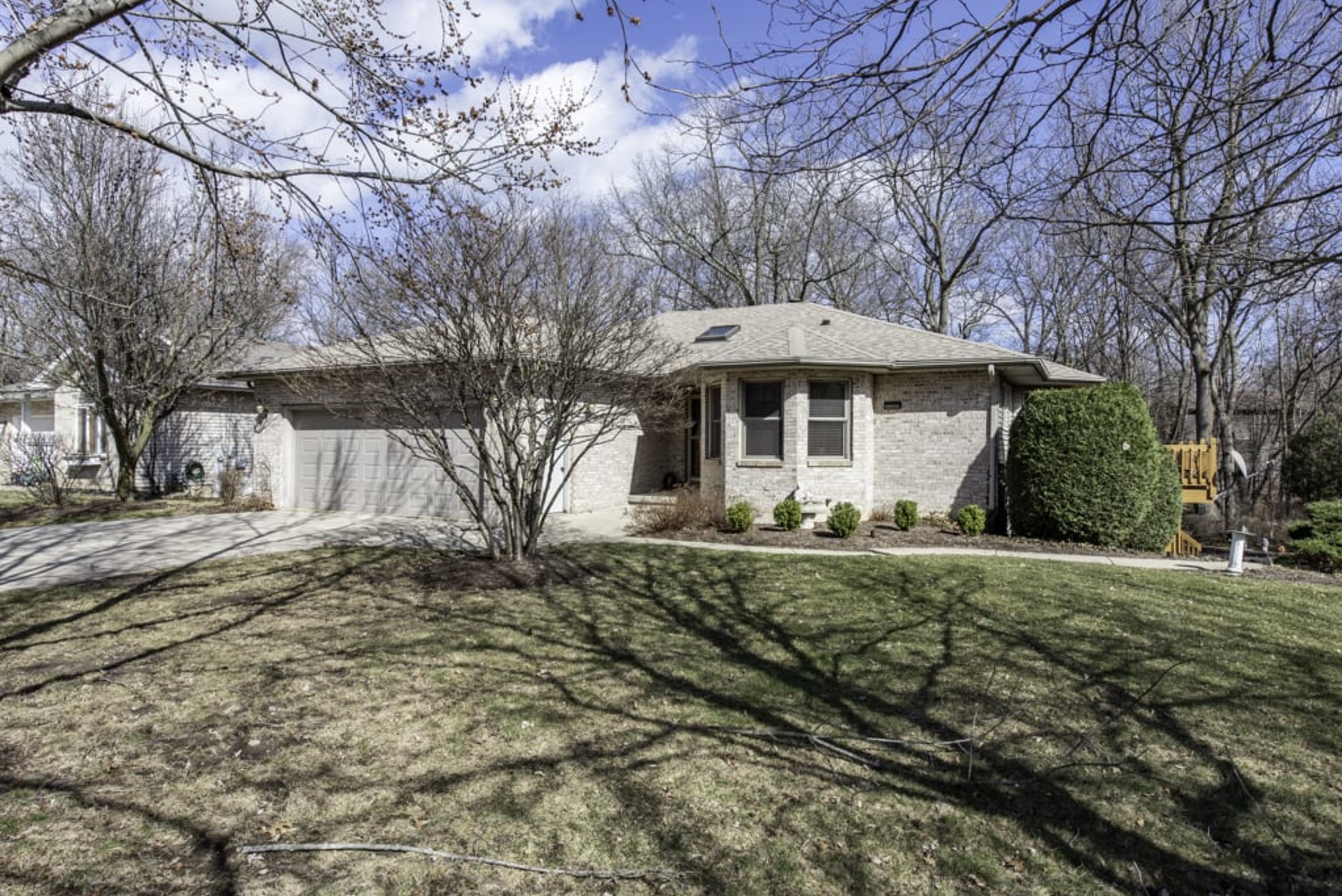 1417 April Lane, Winthrop Harbor