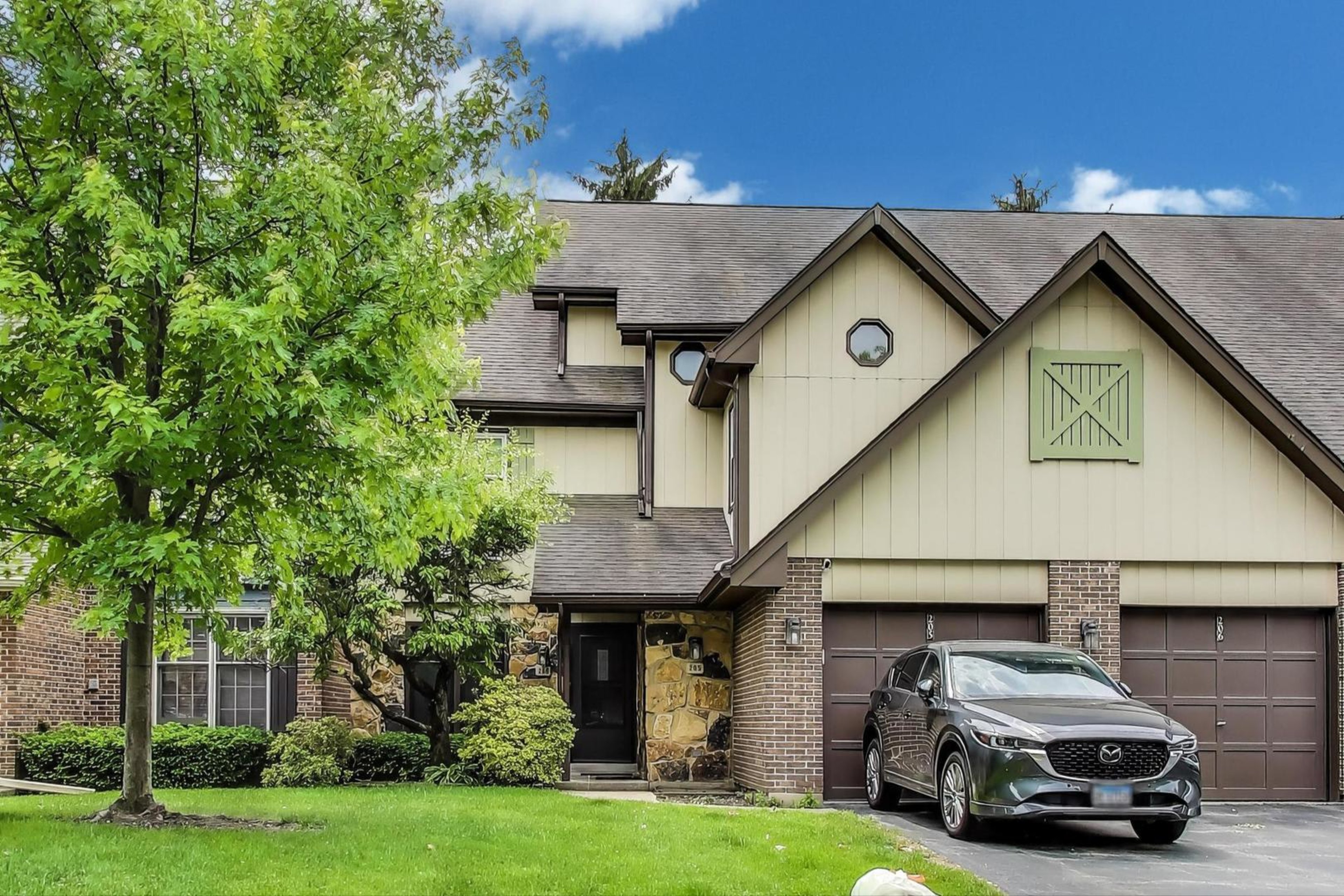 206 Country Lane
