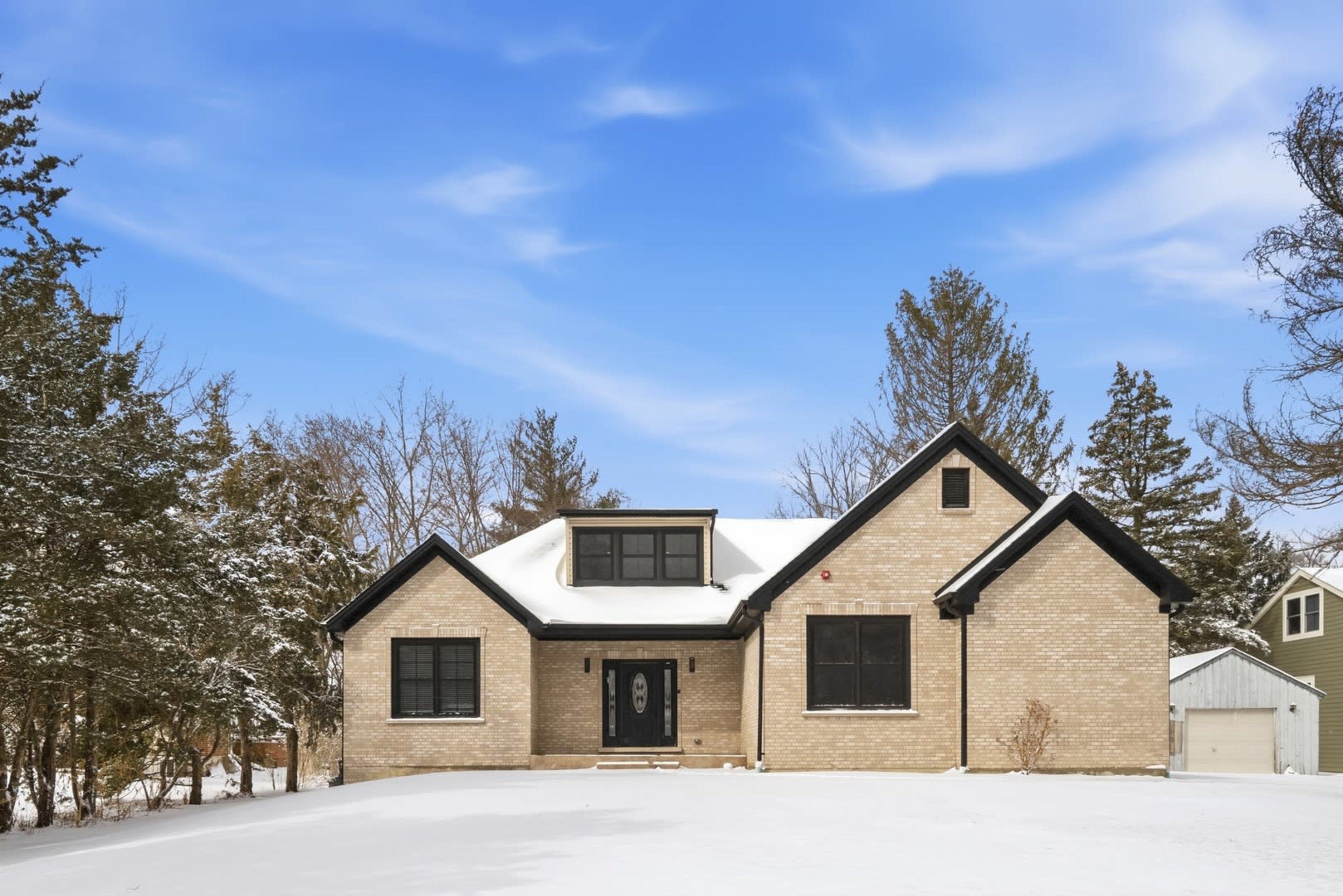 3026 Jackson Drive, Arlington Heights