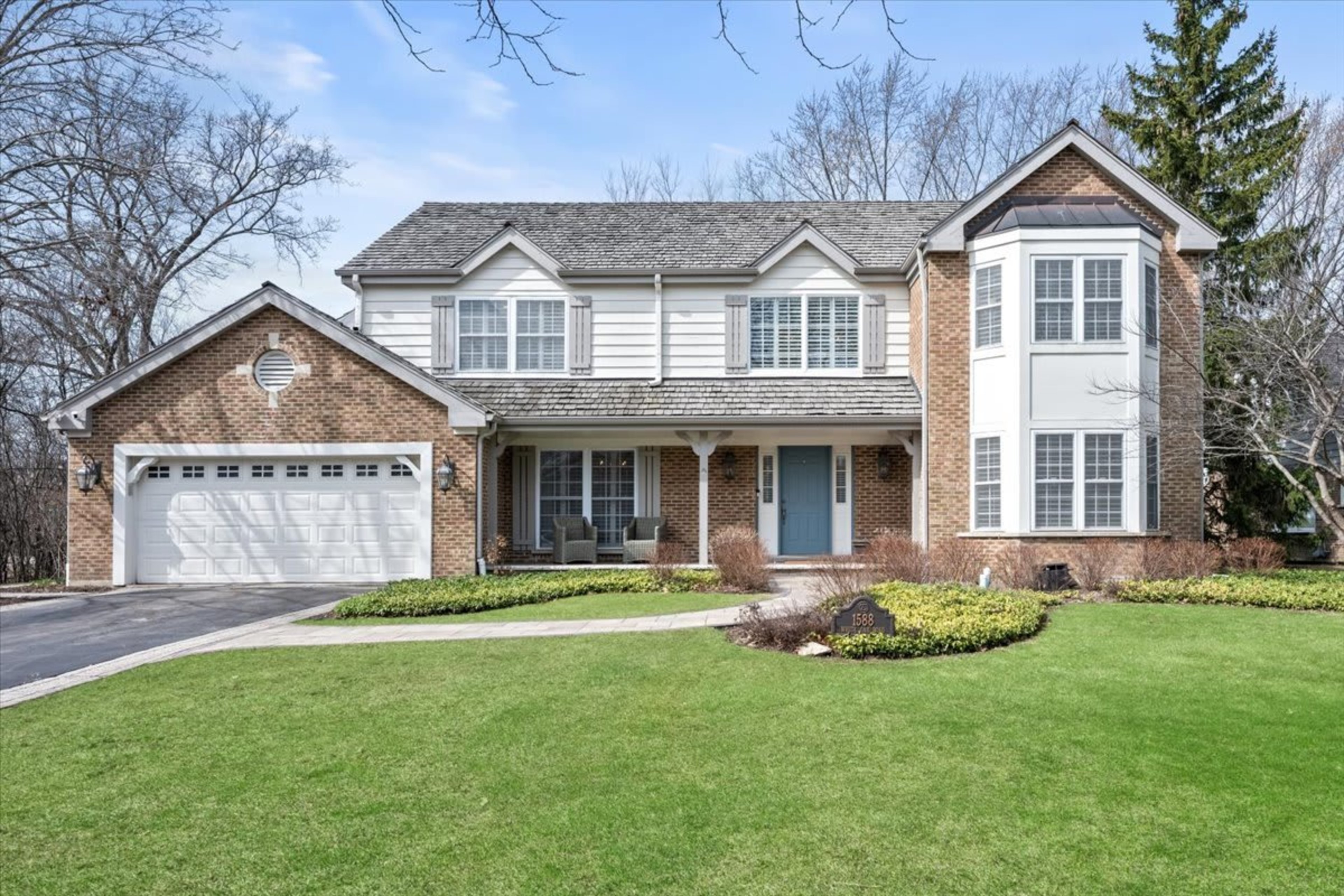 1588 White Oak Road