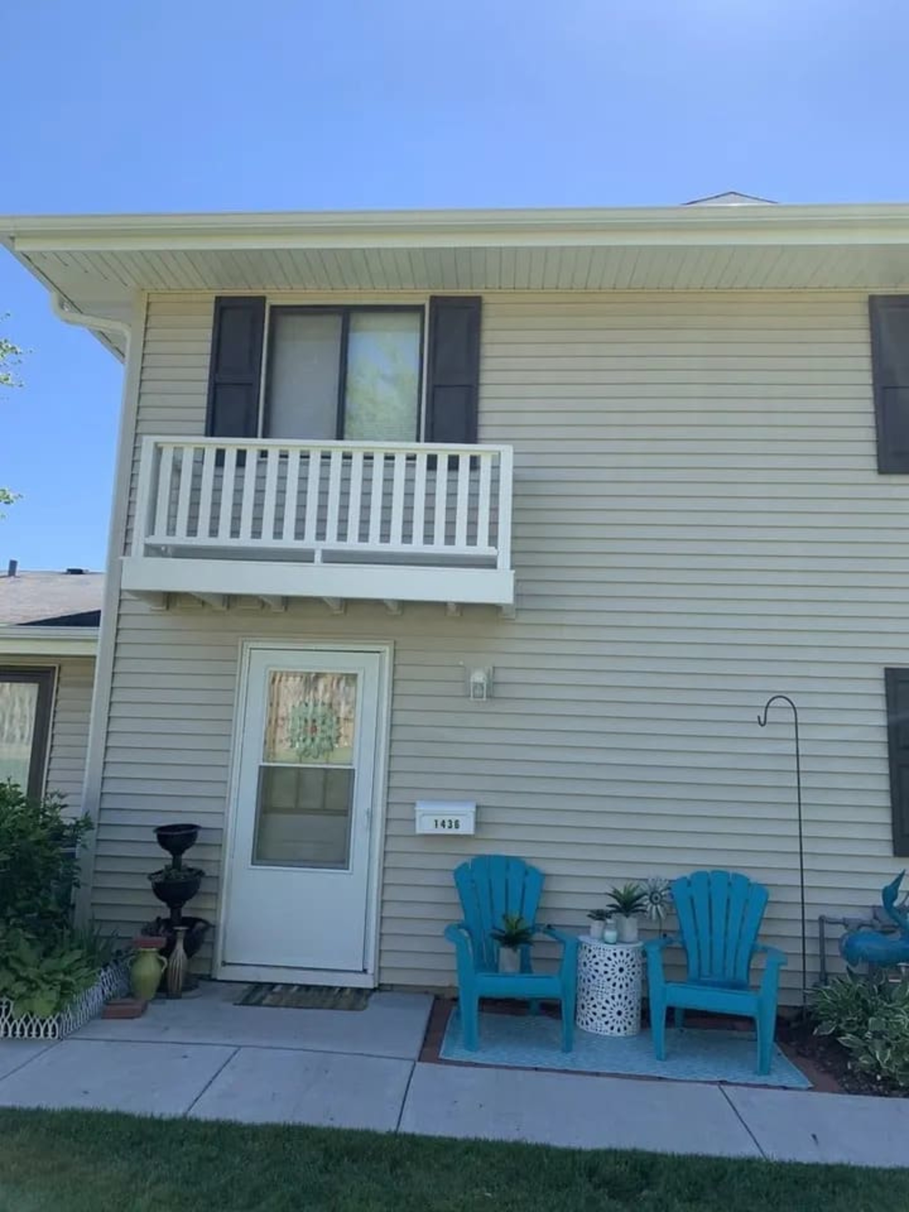 1436 Millbrook Court, Schaumburg