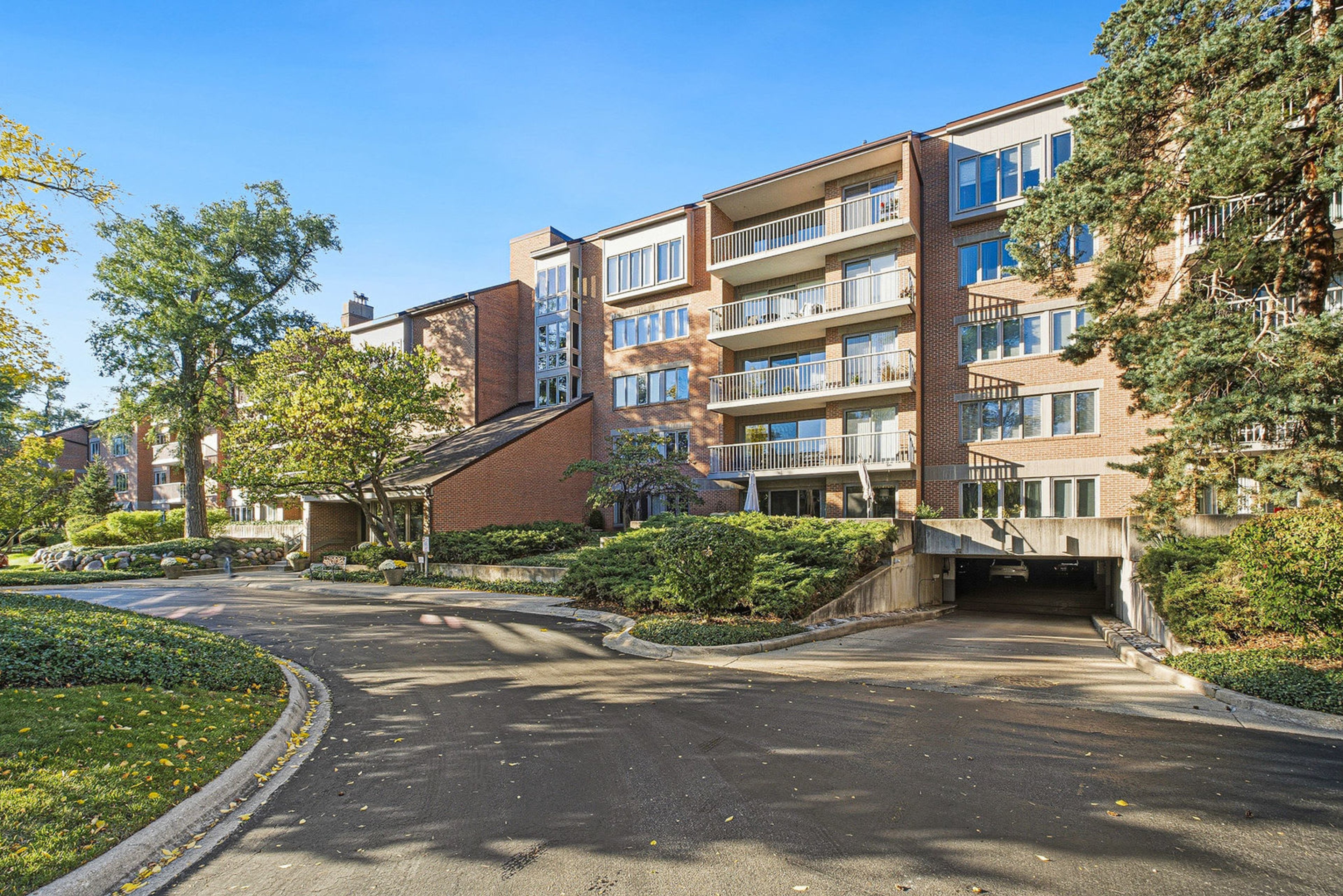 44 Park Lane, Park Ridge