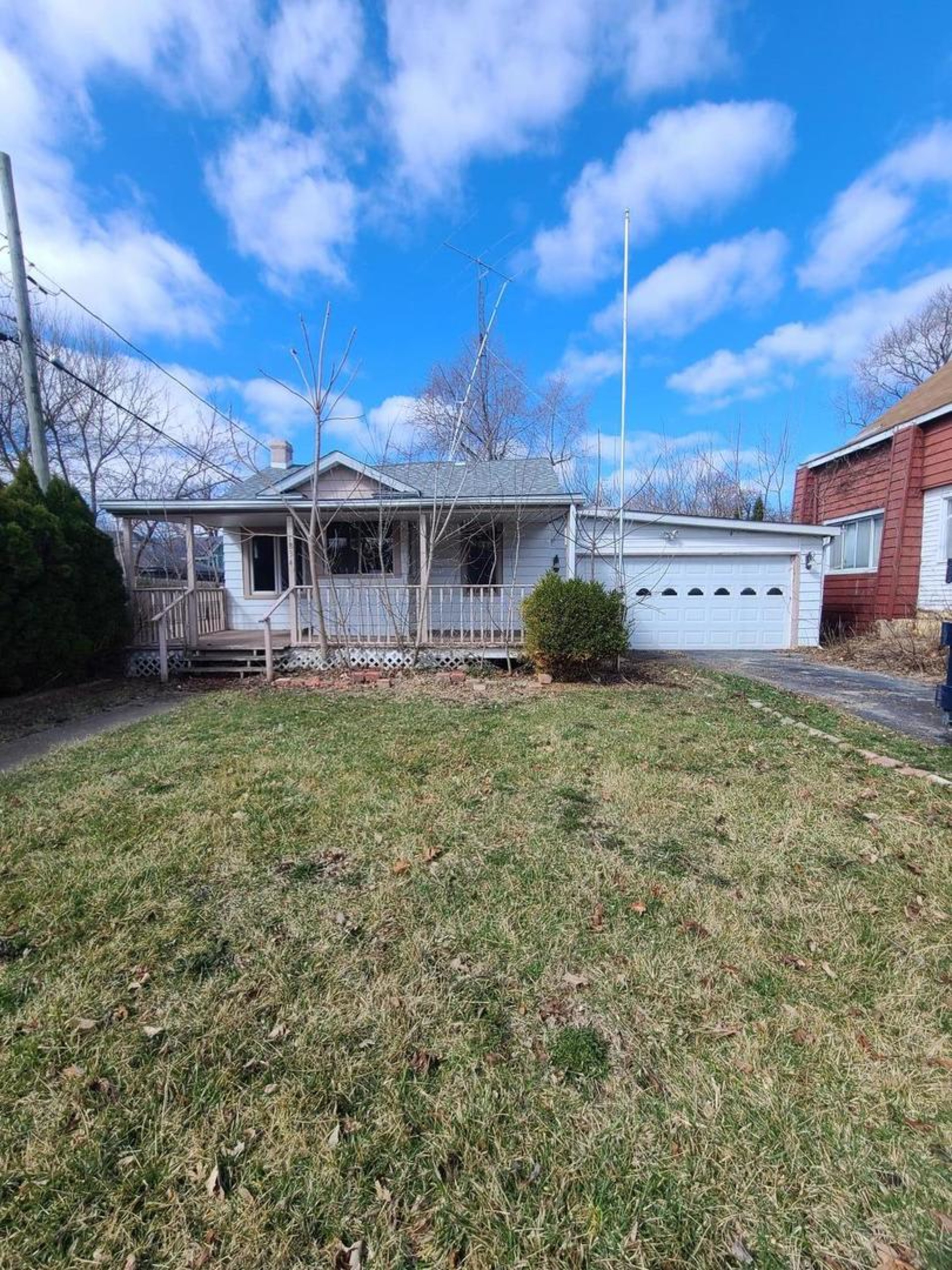 1834 Victoria Avenue, North Chicago