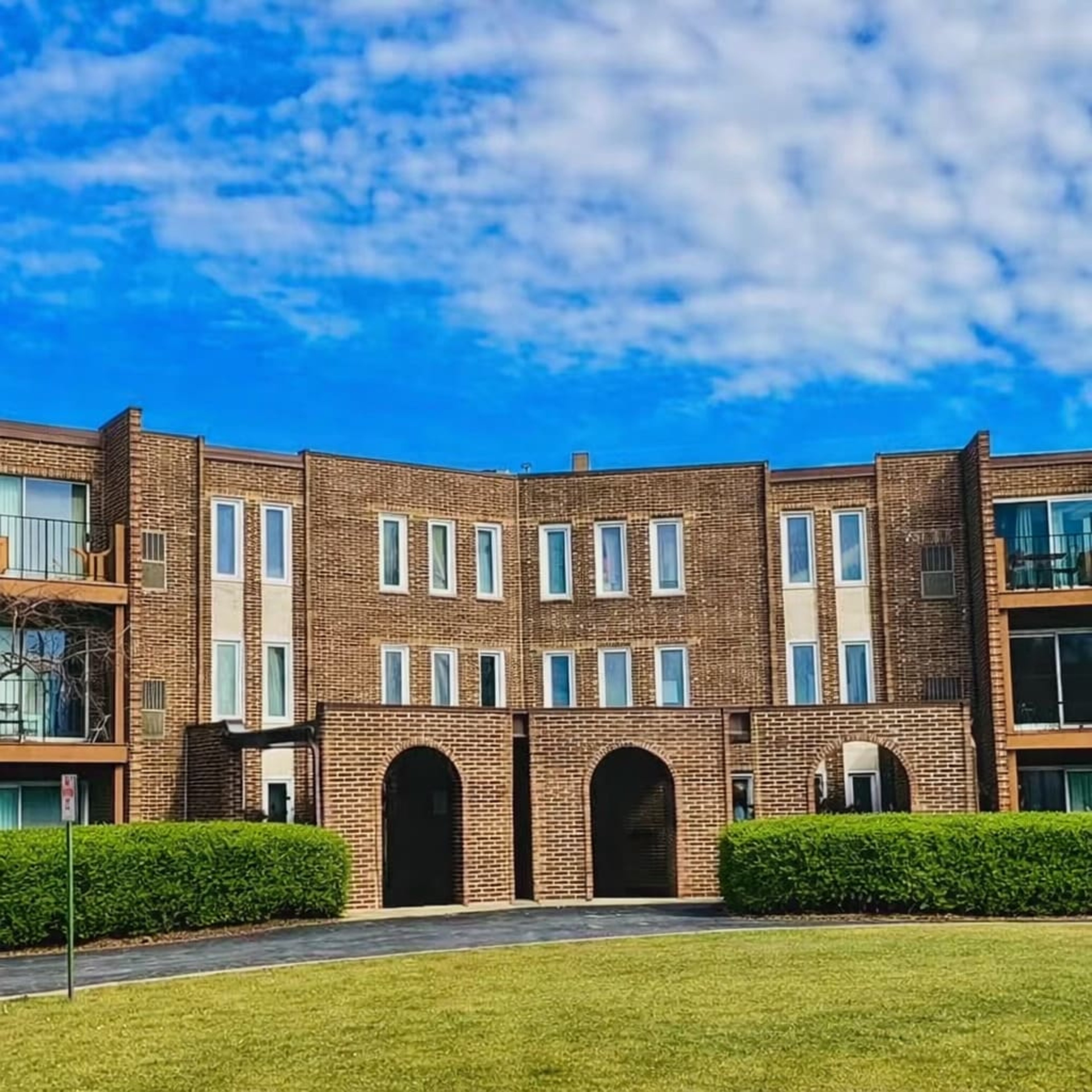 1575 Sandpebble Drive, Wheeling