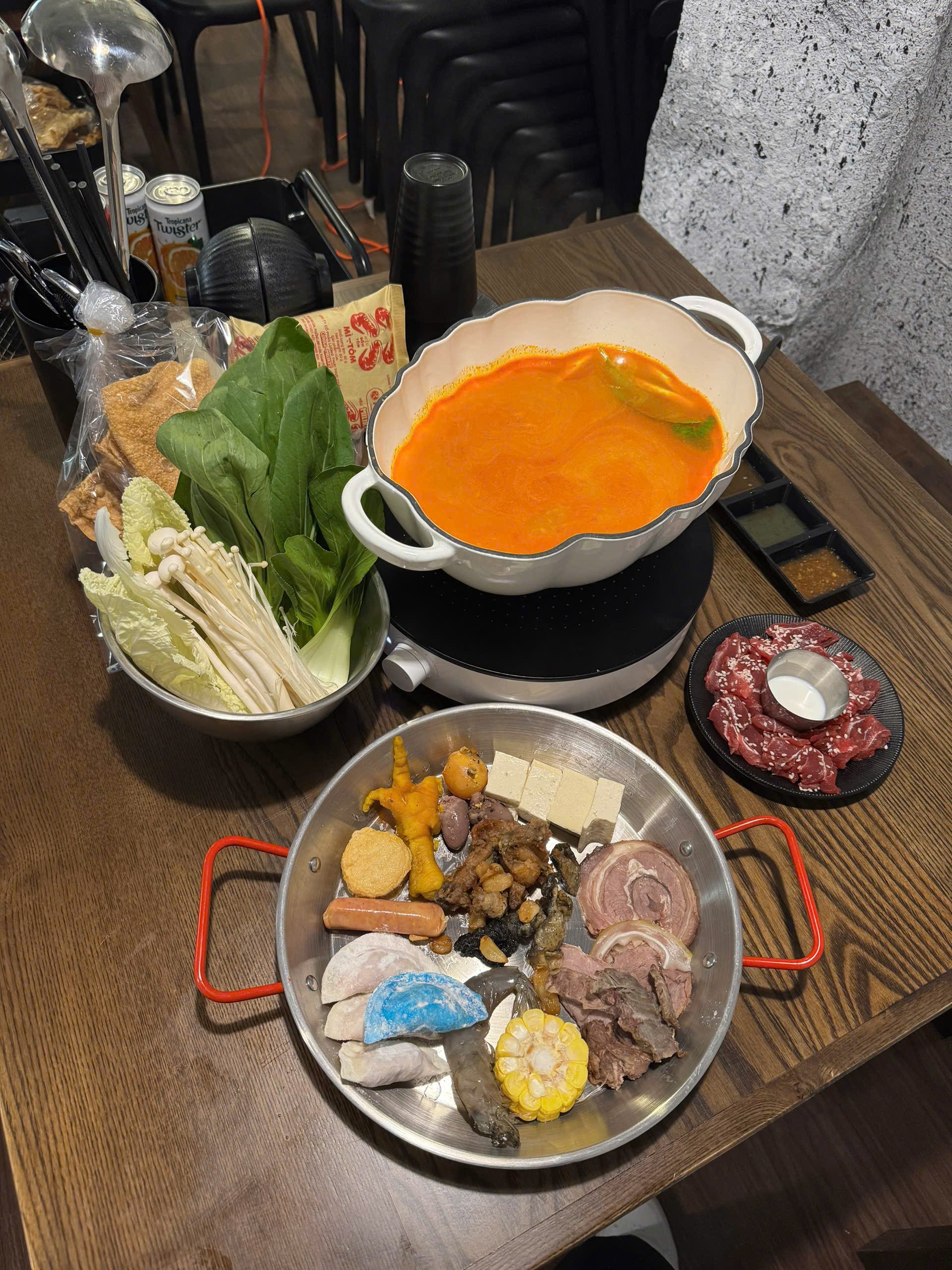 z7318320057709_2b0df55d9914e7d85c0065a4ed03b9d8