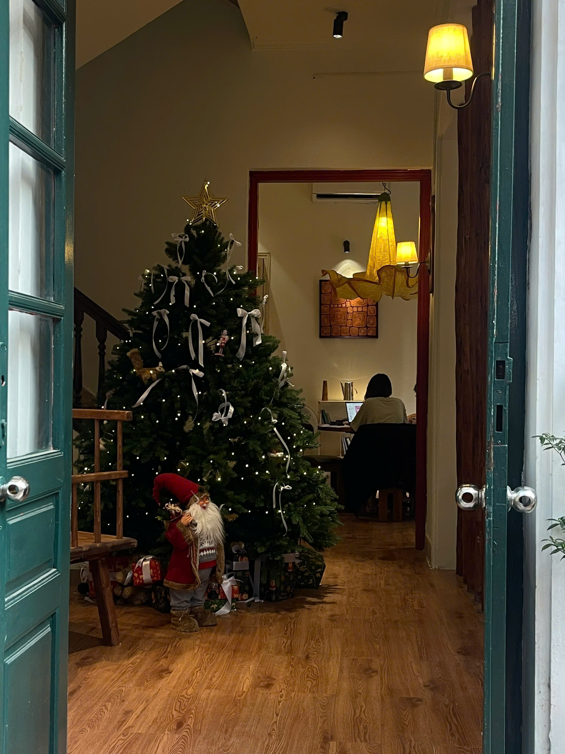 z7364091105880_a73e4dfac54a9ec18ed418fd0f35bdb2