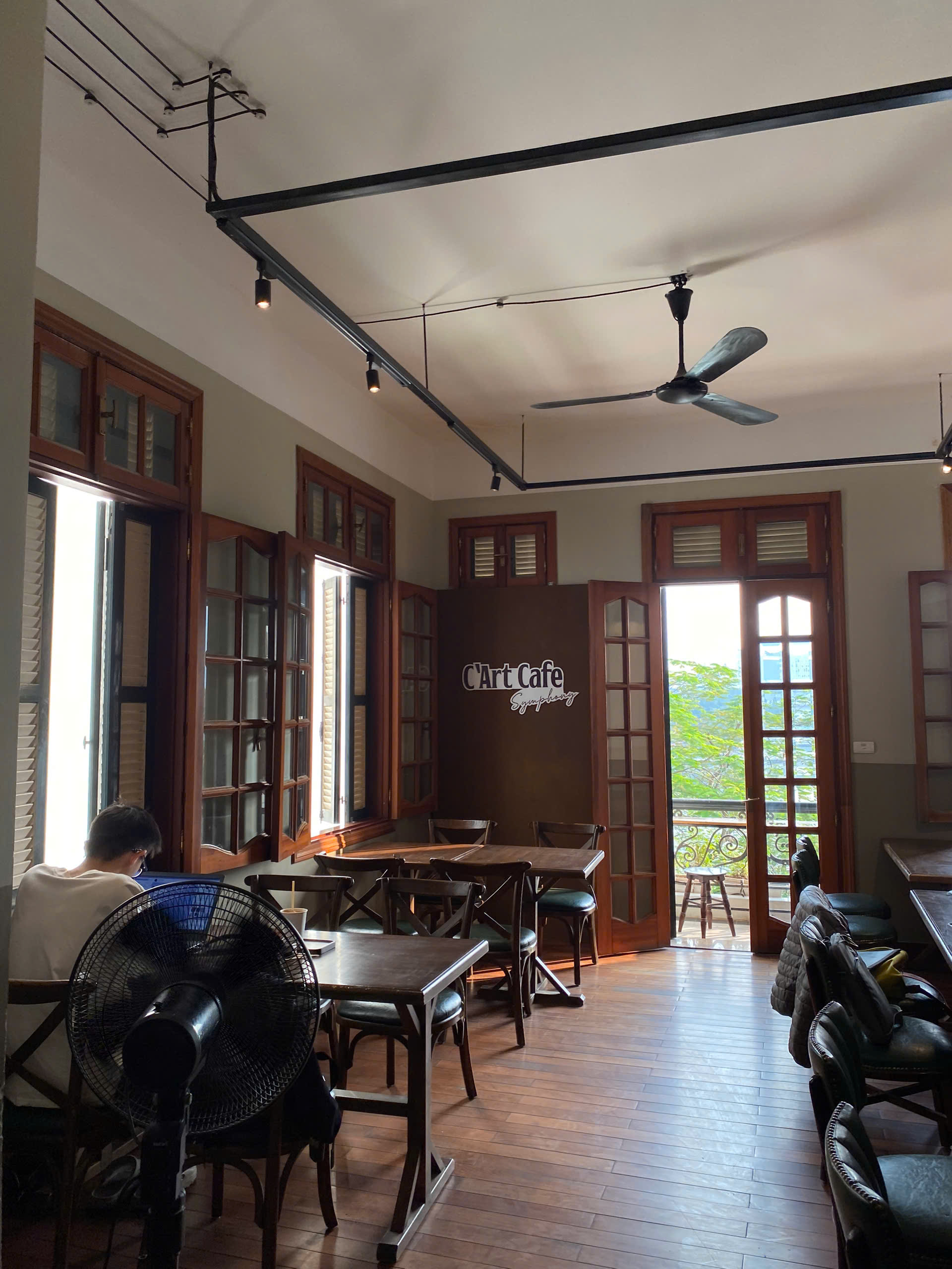 z7343722888866_d0c9365d6dff12c866afae063415e80d