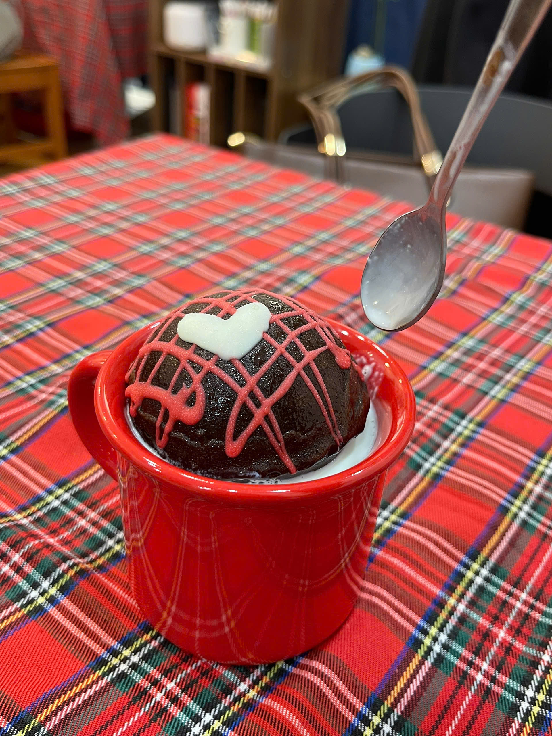 z7376022772605_0f57bce2d2699e8fad370a38b2a5fac5