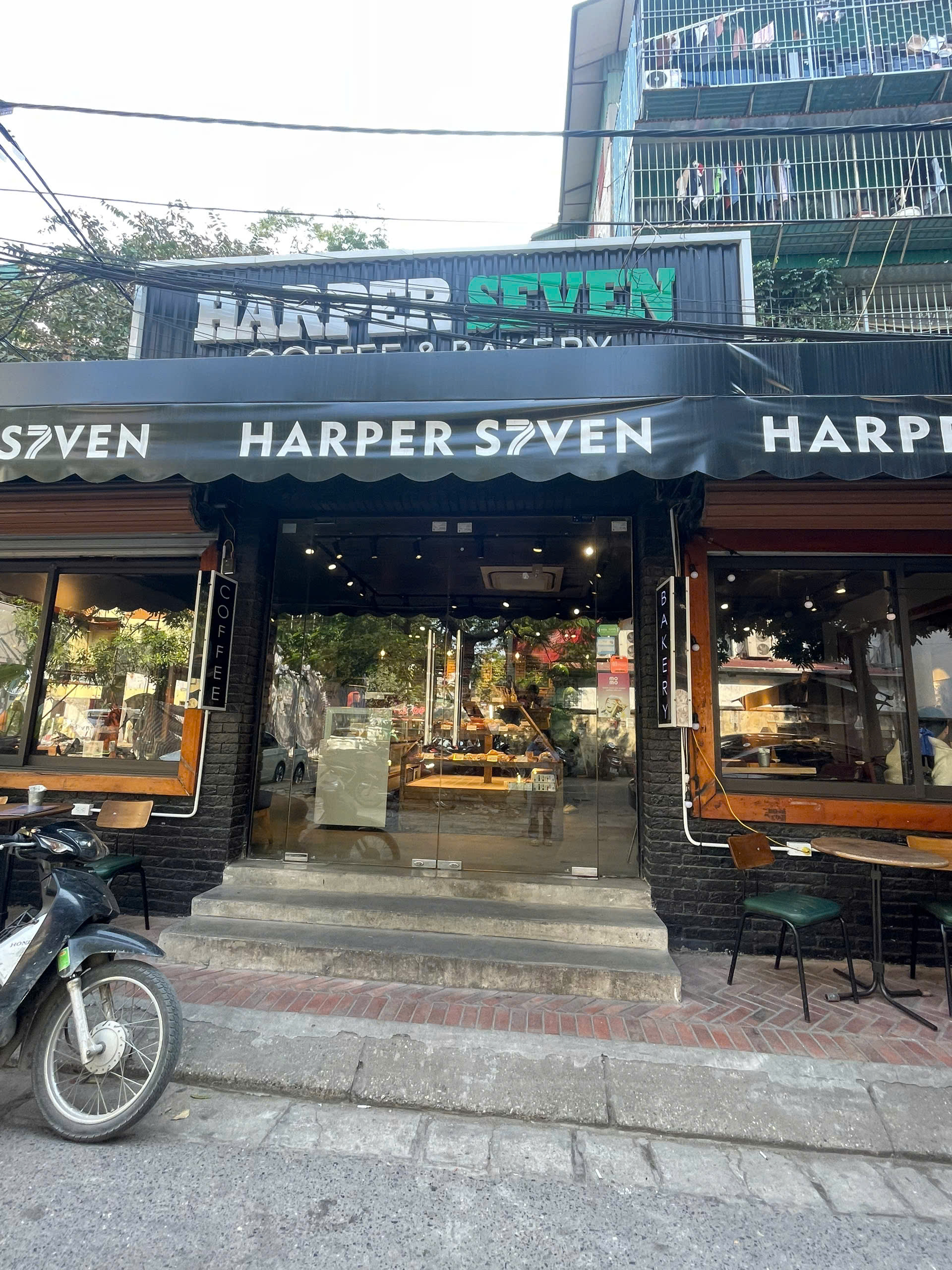 z7406118812465_d97371f9052b42c305daa3f1ef3c4d47