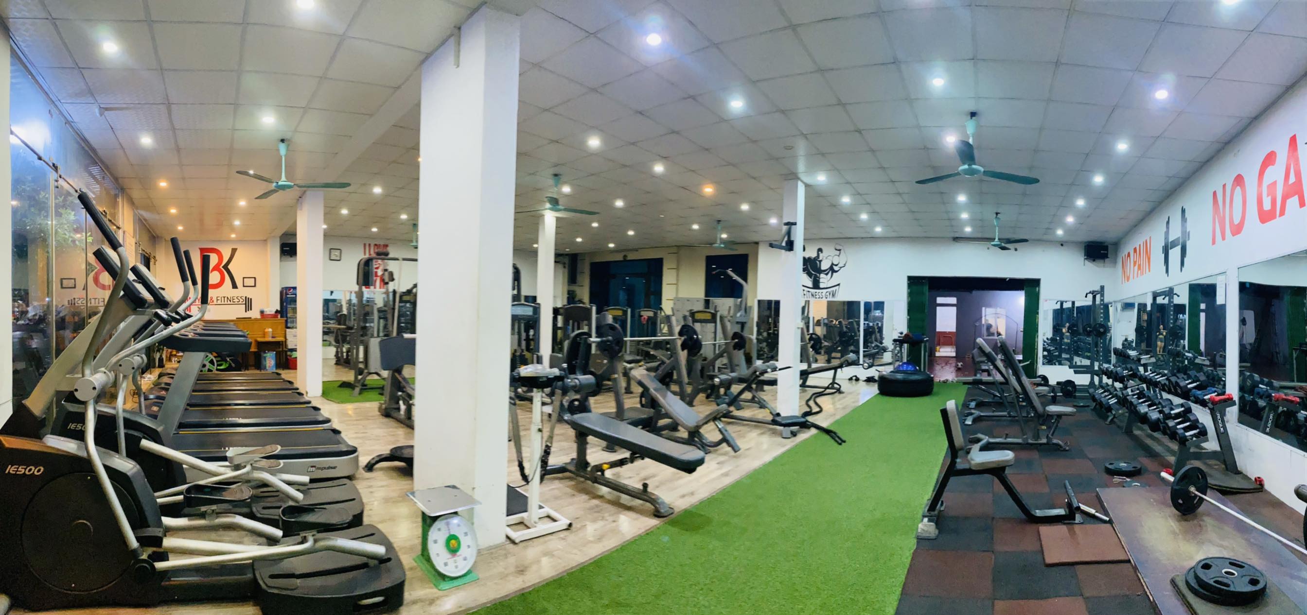 483521927_1165550408602394_6290524959972675394_n