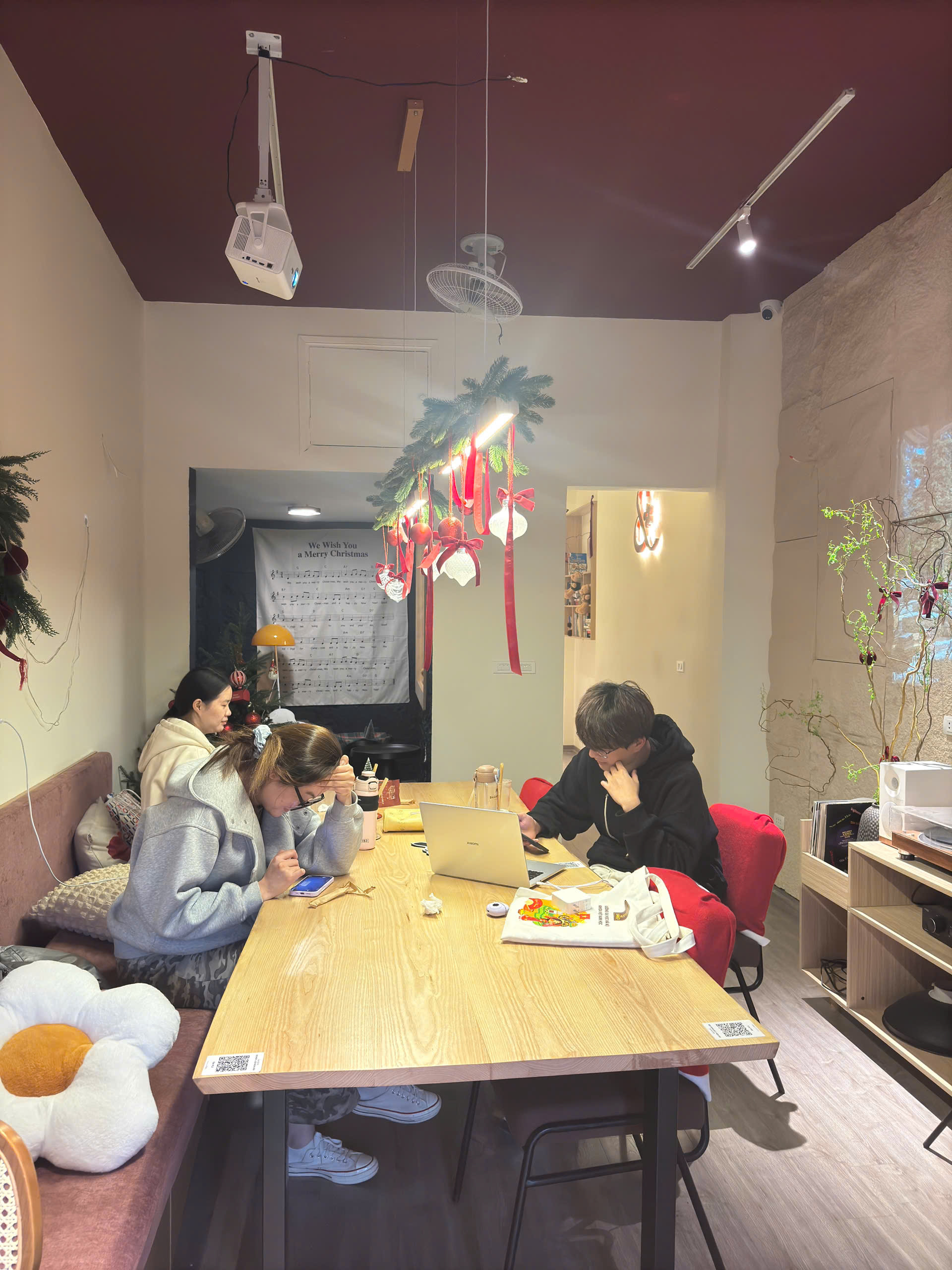 z7480552644293_05a6586bf9a631ad3ab7f6fa265d68a2