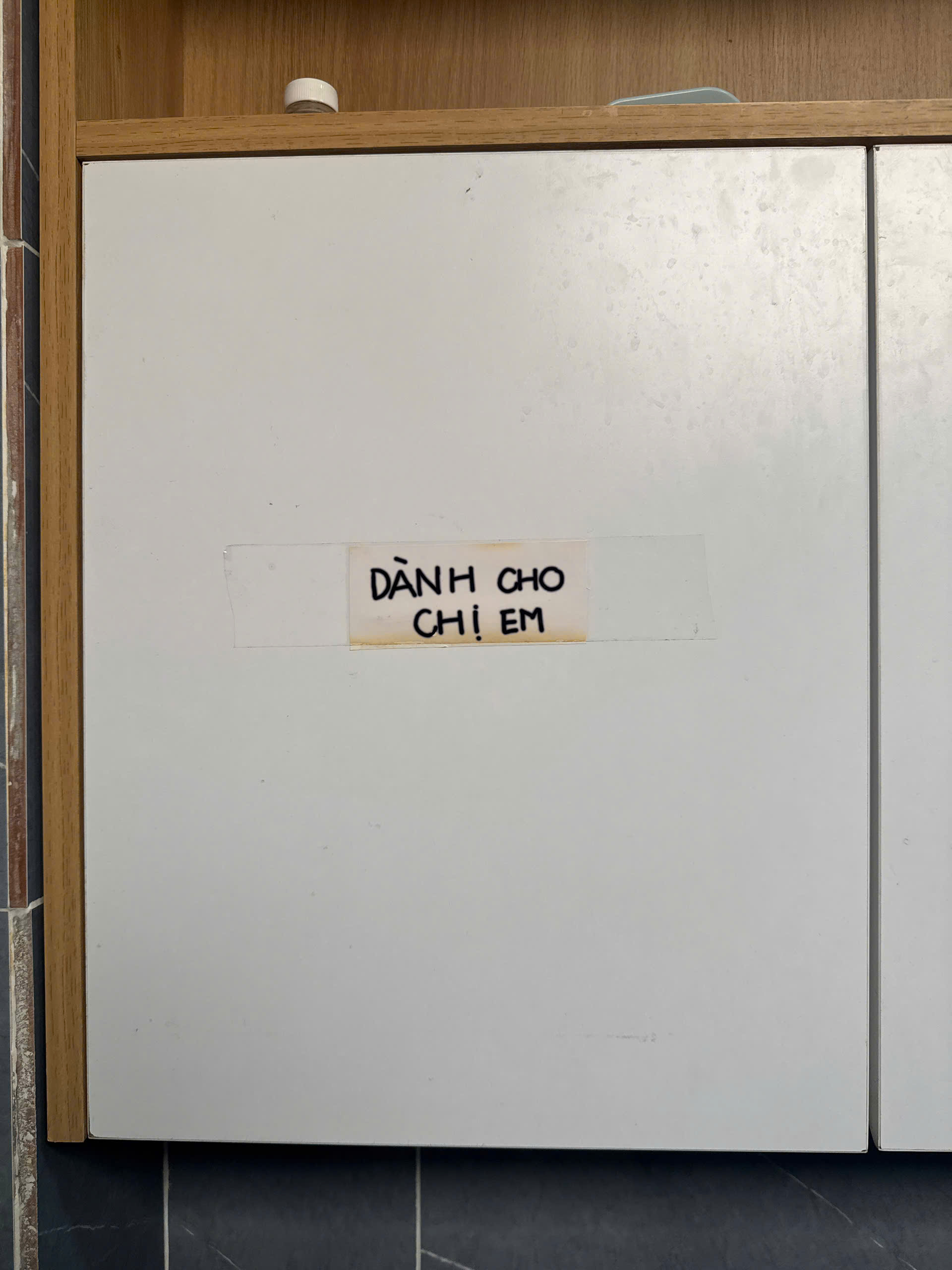 z7497926326290_b8707beb5a94a6e057e9997853ff22cf