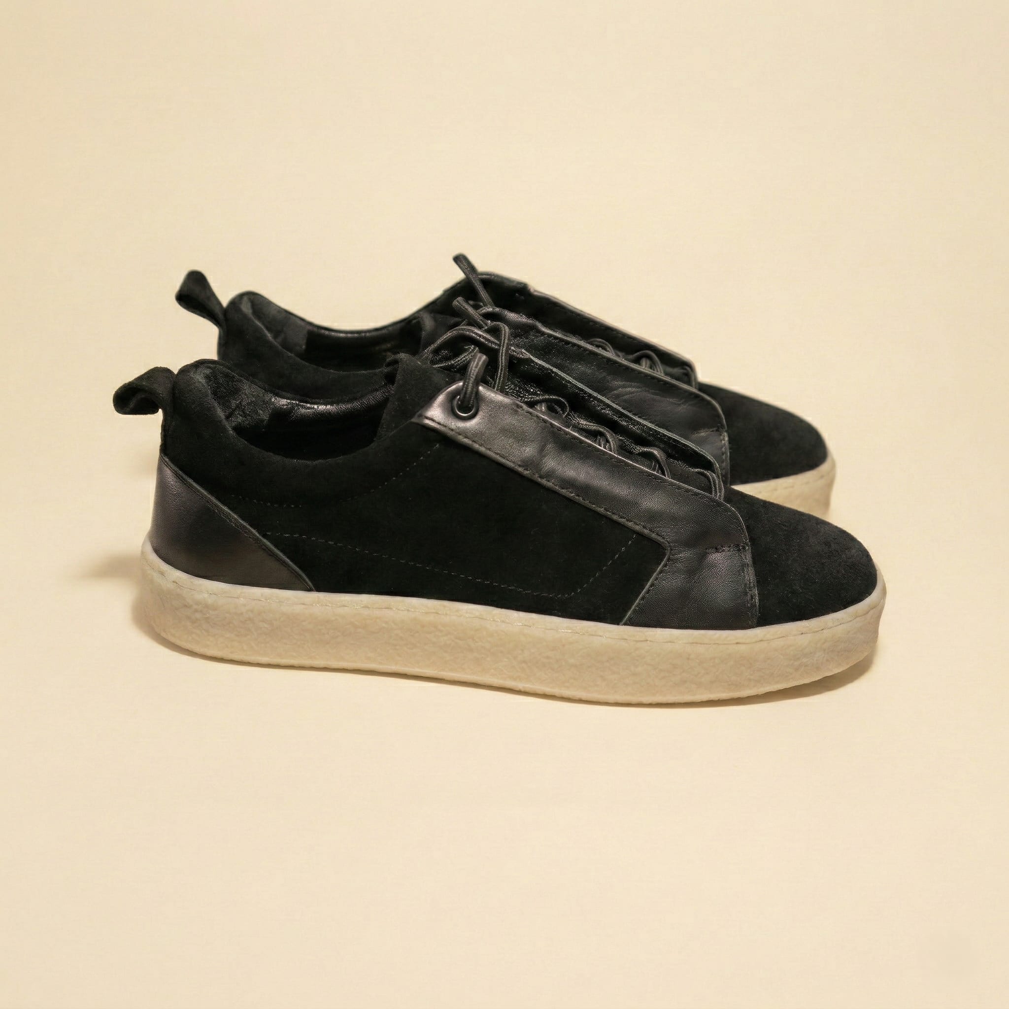 The Metro Suede Leather Sneaker – Dark Edition view 3