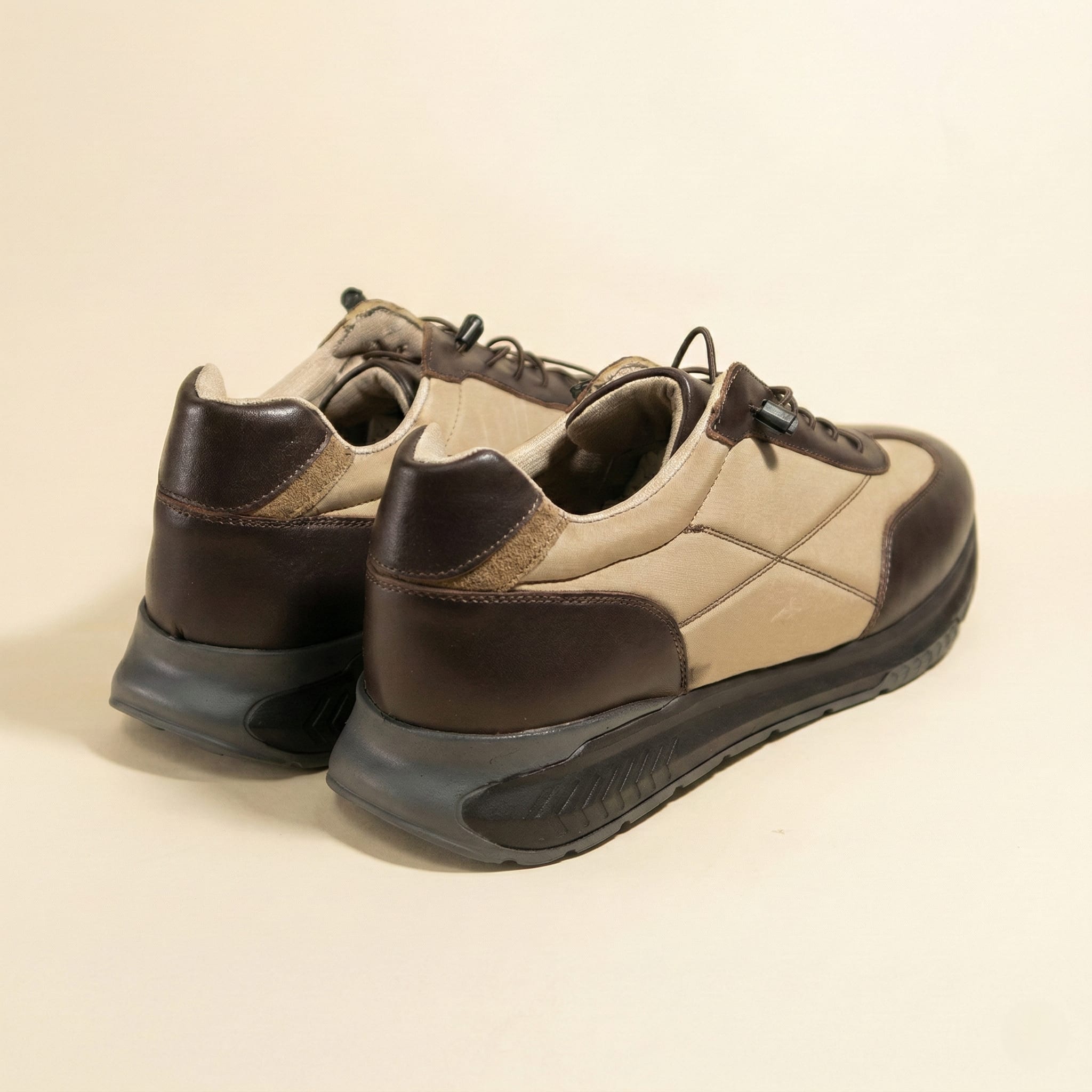 The Atlas Leather Sneaker – Dark Edition view 4